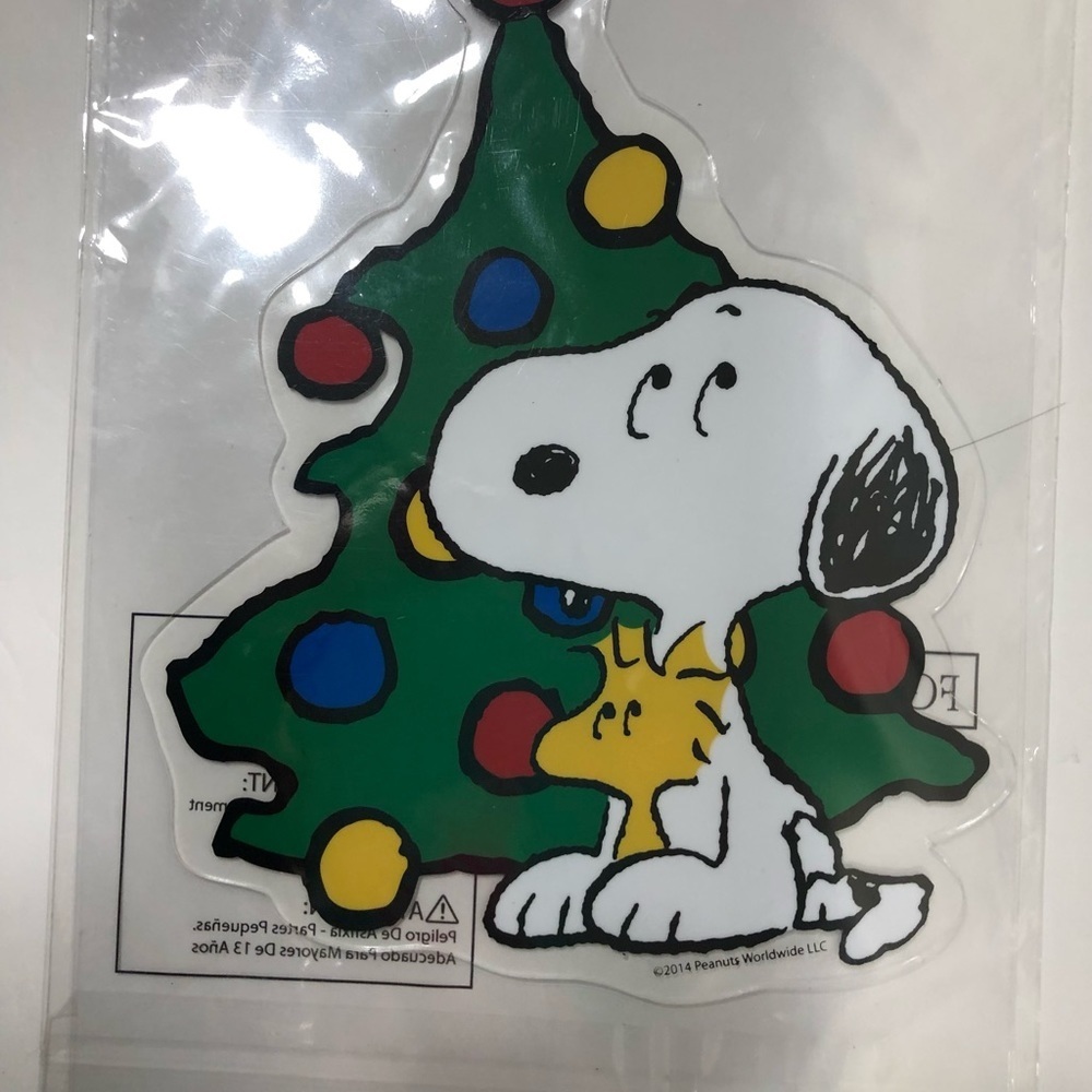 Snoopy Window Cling - Picture 7 of 9